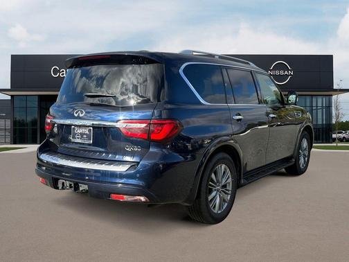 2024 INFINITI QX80 Luxe