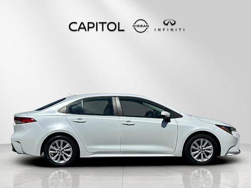 Wind Chill Pearl 2024 Toyota Corolla LE