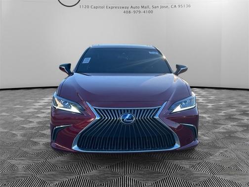 2020 Lexus ES 300h Base