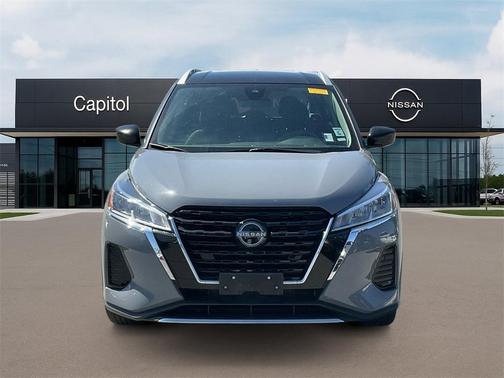 2023 Nissan Kicks SV