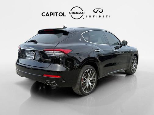 2021 Maserati Levante Base