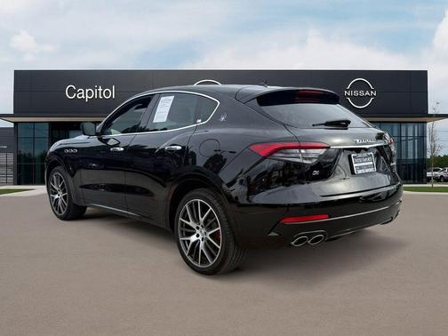 2021 Maserati Levante Base