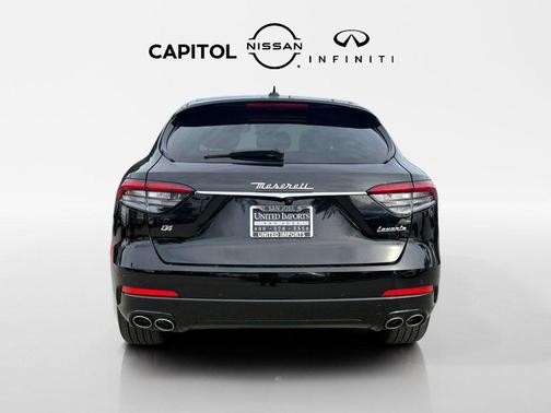 2021 Maserati Levante Base