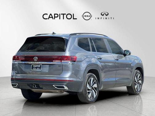 2025 Volkswagen Atlas 2.0T SE