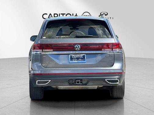 2025 Volkswagen Atlas 2.0T SE