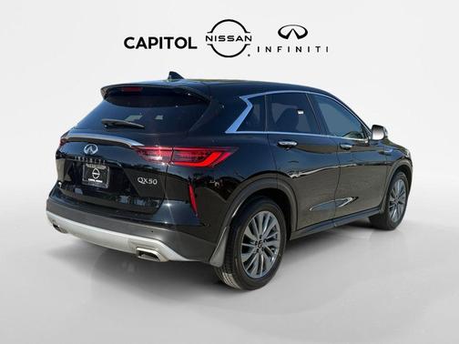 2025 INFINITI QX50 Pure