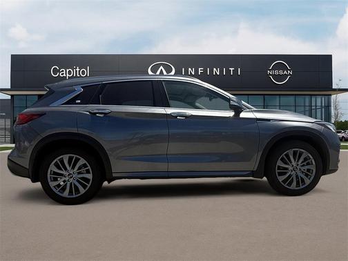 2024 INFINITI QX50 Luxe