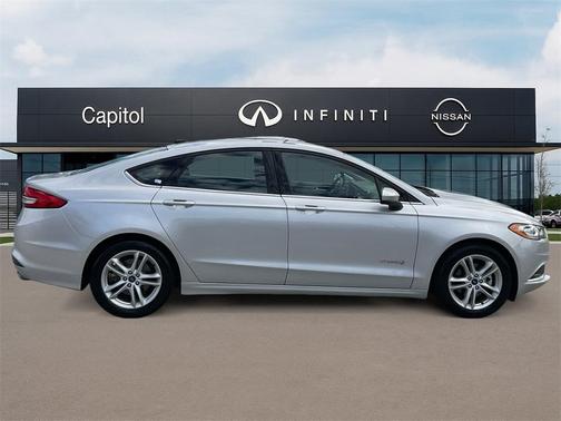2018 Ford Fusion Hybrid SE