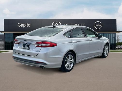 2018 Ford Fusion Hybrid SE