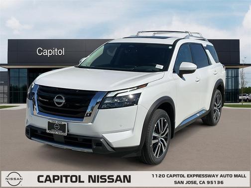 2025 Nissan Pathfinder Platinum