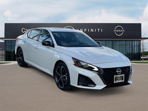 2025 Nissan Altima SR