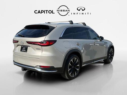 2024 Mazda CX-90 PHEV Premium Plus