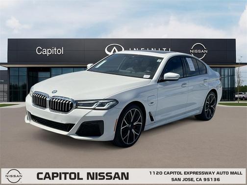 2022 BMW 530e 530e