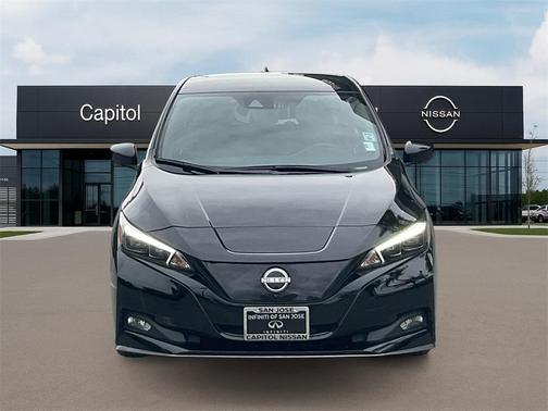 2024 Nissan Leaf SV PLUS