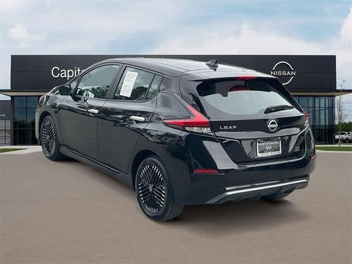 2024 Nissan Leaf SV PLUS