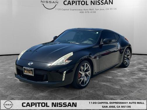 2015 Nissan 370Z Sport