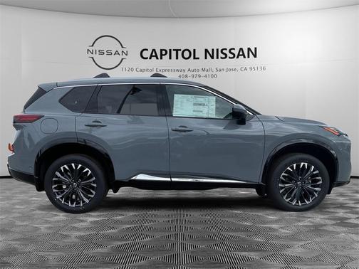 2025 Nissan Rogue Platinum