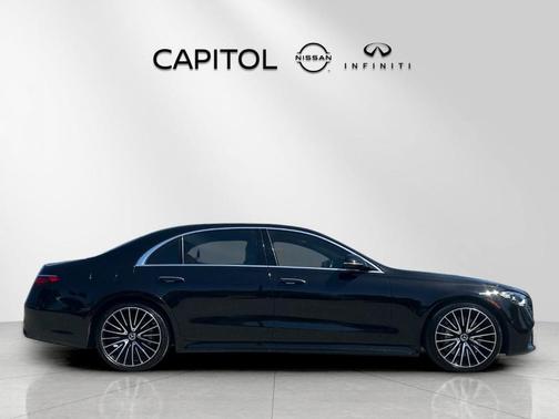 Obsidian Black 2022 Mercedes-Benz S-Class S 500 4MATIC