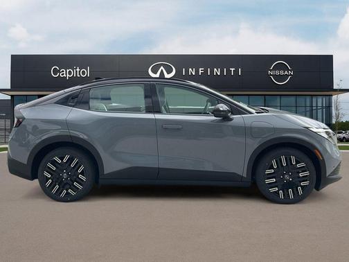 2026 Nissan Leaf PLAT+