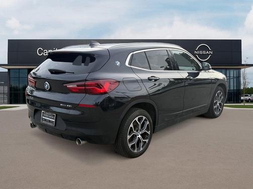 2023 BMW X2 sDrive28i