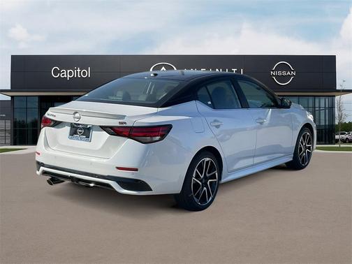 2025 Nissan Sentra SR