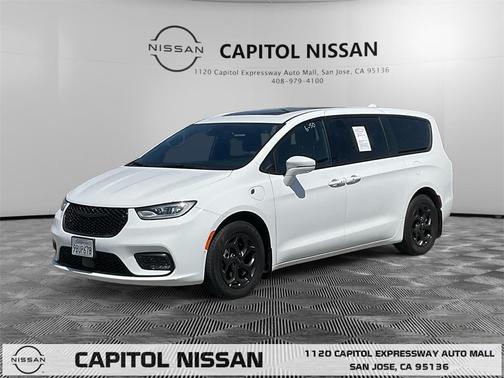 2022 Chrysler Pacifica Hybrid Limited