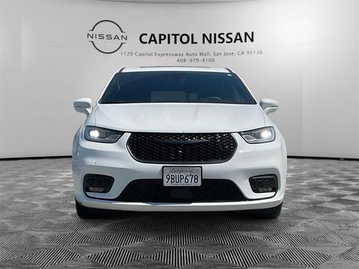 2022 Chrysler Pacifica Hybrid Limited