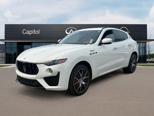 2022 Maserati Levante Modena