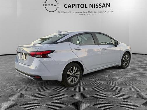 2025 Nissan Versa 1.6 SV