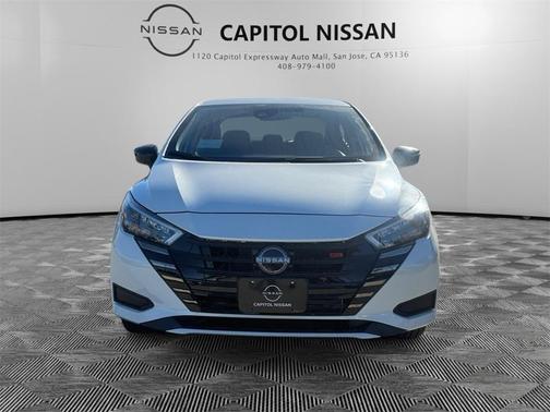 2025 Nissan Versa 1.6 SR