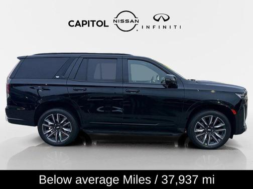 2023 Cadillac Escalade Sport