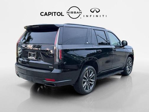 2023 Cadillac Escalade Sport