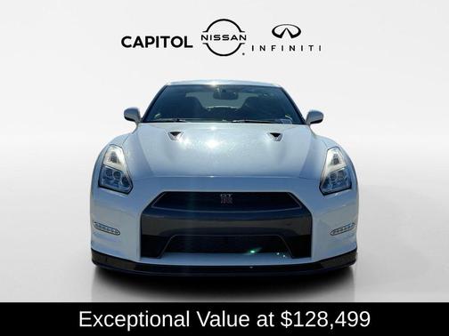 2016 Nissan GT-R Premium