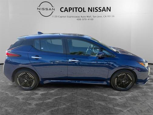 2023 Nissan Leaf SV PLUS