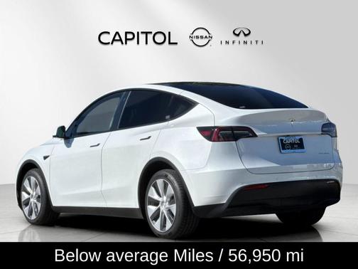 Pearl White Multi 2022 Tesla Model Y Long Range
