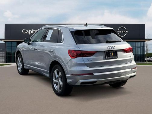 2022 Audi Q3 40 Premium