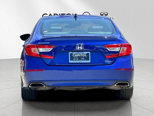Still Night Pearl 2022 Honda Accord Sport 1.5T