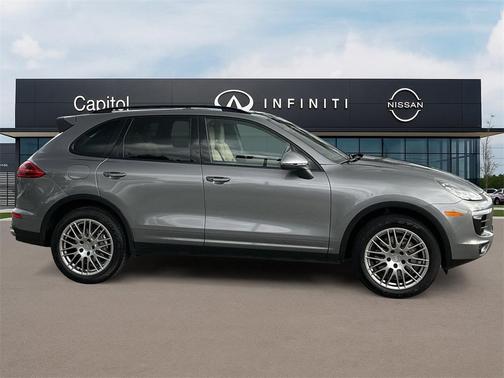 2017 Porsche Cayenne S
