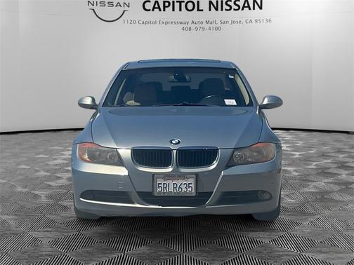 2006 BMW 325 i