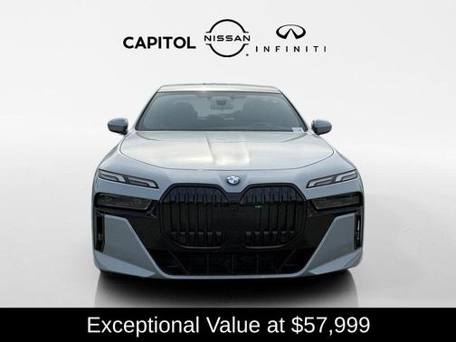 Brooklyn Gray Metallic 2023 BMW 740 i