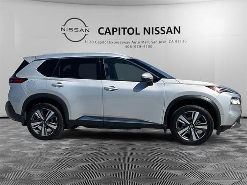2021 Nissan Rogue Platinum