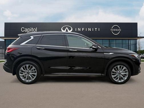 2023 INFINITI QX50 Luxe