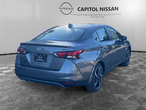 2025 Nissan Versa 1.6 SR