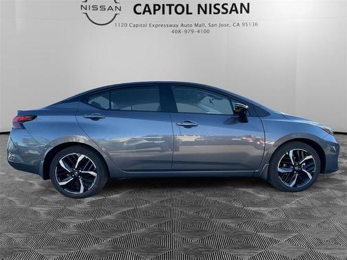 2025 Nissan Versa 1.6 SR