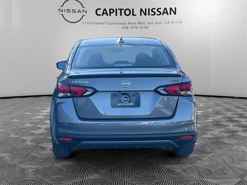 2025 Nissan Versa 1.6 SR