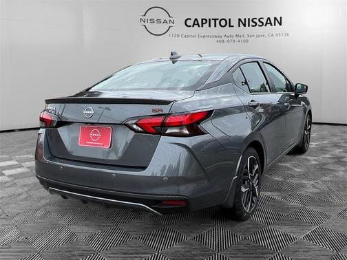 2025 Nissan Versa 1.6 SR