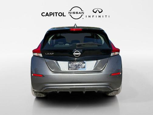 2024 Nissan Leaf SV PLUS