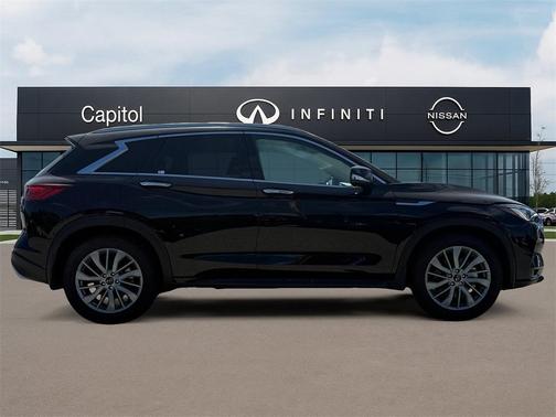 2024 INFINITI QX50 Luxe