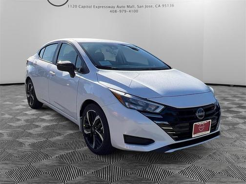 2025 Nissan Versa 1.6 SR