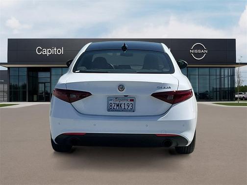 2022 Alfa Romeo Giulia Ti